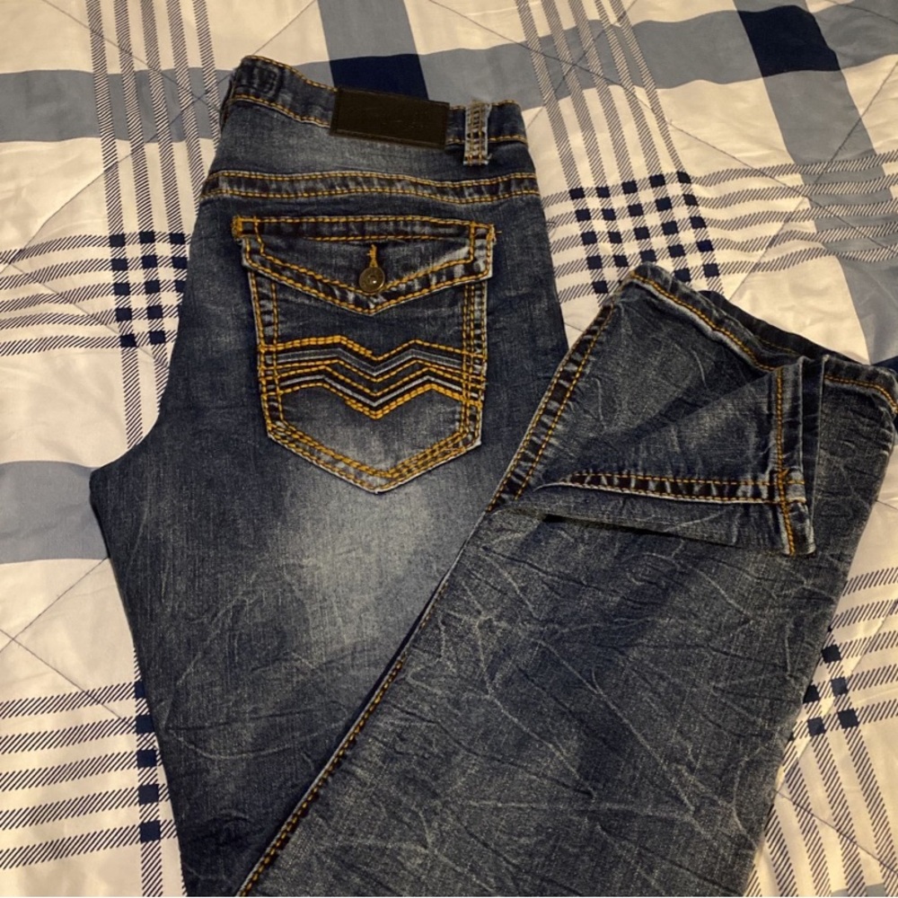 Brand new jeans size 32 wide 32 length nice dark blue color